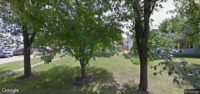 Larawan ng 810 Peake Avenue sa Winnipeg, Manitoba