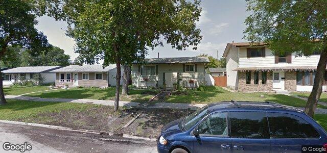 Larawan ng 815 Barry Avenue sa Winnipeg, Manitoba