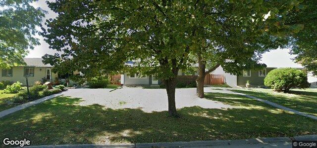 Larawan ng 82 Perry Bay sa Winnipeg, Manitoba