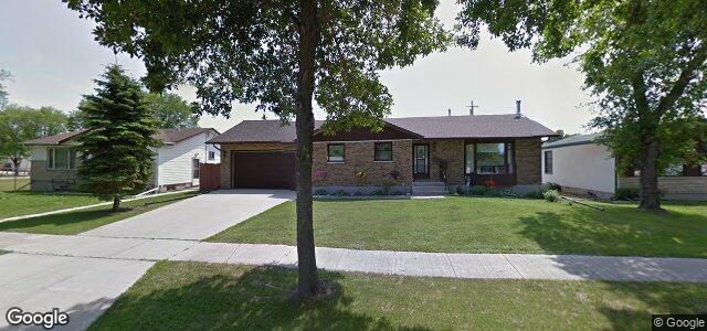 Larawan ng 824 Barry Avenue sa Winnipeg, Manitoba
