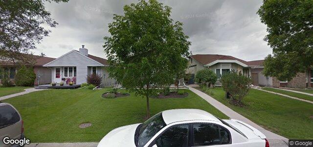 Larawan ng 83 Cedargrove Crescent sa Winnipeg, Manitoba
