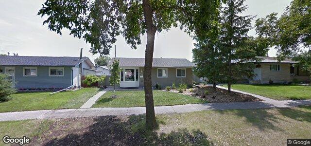 Larawan ng 836 Barry Avenue sa Winnipeg, Manitoba
