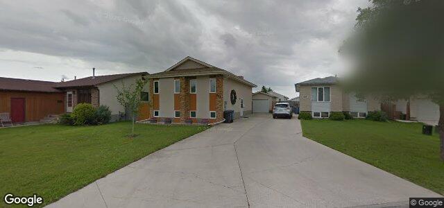 Larawan ng 892 Kernaghan Avenue sa Winnipeg, Manitoba