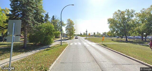Larawan ng Bournais Drive sa Winnipeg, Manitoba
