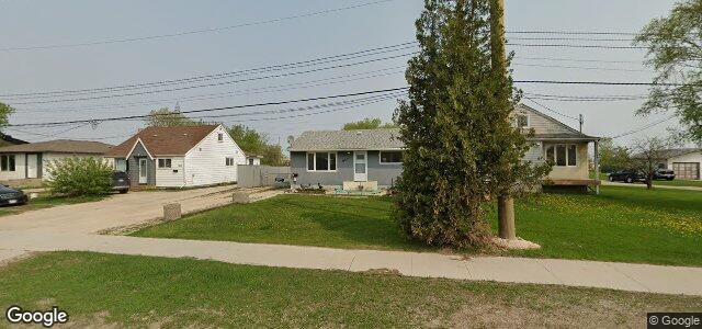 Larawan ng 849 Dugald Road sa Winnipeg, Manitoba