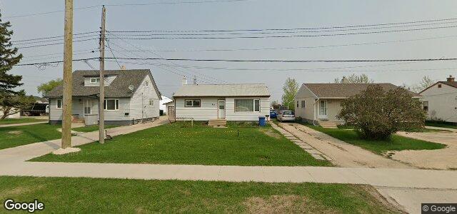 Larawan ng 863 Dugald Road sa Winnipeg, Manitoba