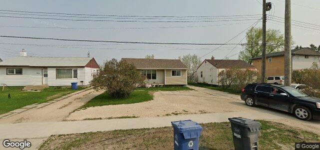 Photo of 867 Dugald Road in Winnipeg, Manitoba