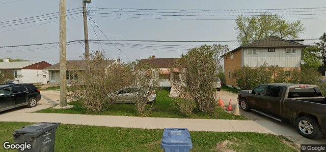 Larawan ng 871 Dugald Road sa Winnipeg, Manitoba