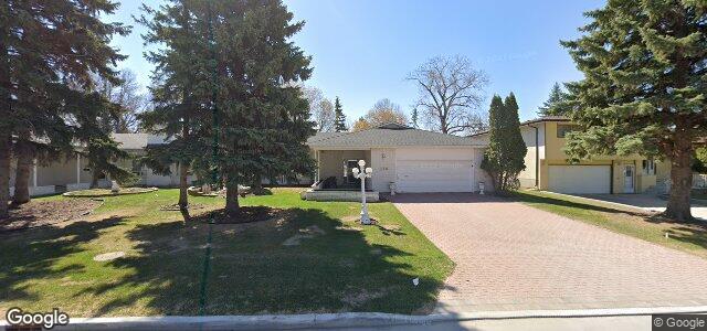 Larawan ng 126 Thatcher Drive sa Winnipeg, Manitoba