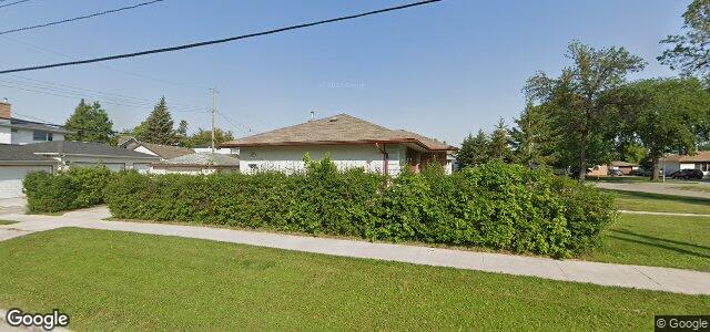 Larawan ng 1 Wynten Crescent sa Winnipeg, Manitoba