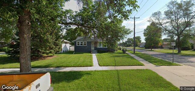 Larawan ng 10 Wynten Crescent sa Winnipeg, Manitoba