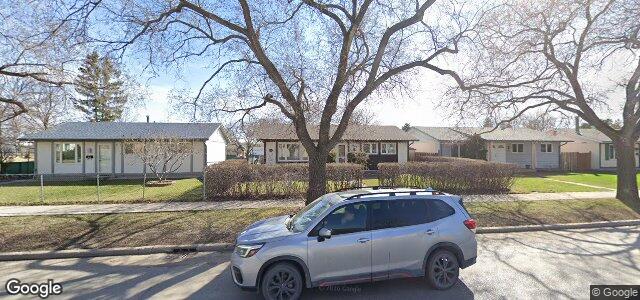 Larawan ng 1008 Munroe Avenue sa Winnipeg, Manitoba