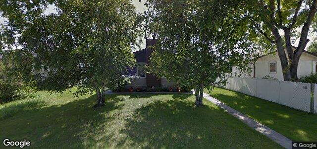 Larawan ng 1010 Prince Rupert Avenue sa Winnipeg, Manitoba