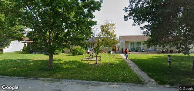 Larawan ng 1019 Moncton Avenue sa Winnipeg, Manitoba