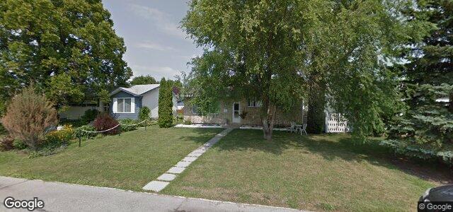 Larawan ng 1023 Fleming Avenue sa Winnipeg, Manitoba