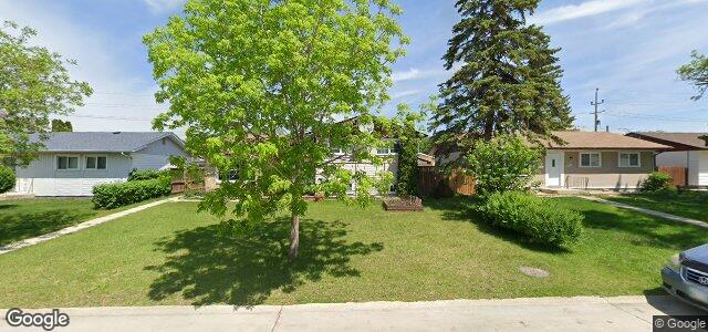 Larawan ng 1055 Simpson Avenue sa Winnipeg, Manitoba