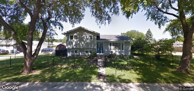 Larawan ng 108 Pike Crescent sa Winnipeg, Manitoba