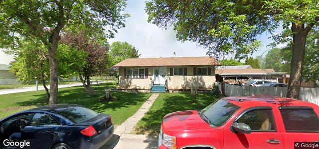 Larawan ng 1081 Moncton Avenue sa Winnipeg, Manitoba