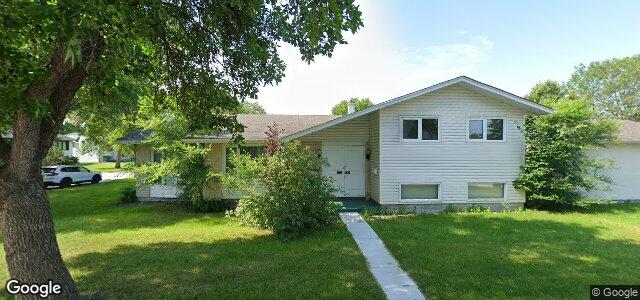 Larawan ng 1082 Simpson Avenue sa Winnipeg, Manitoba