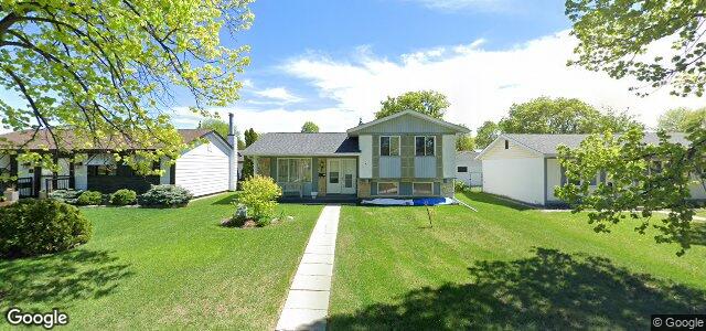 Larawan ng 15 Prevette Street sa Winnipeg, Manitoba