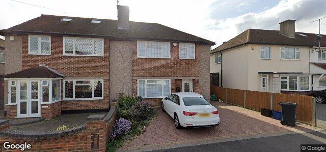 Larawan ng 15 Tudor Crescent sa Winnipeg, Manitoba