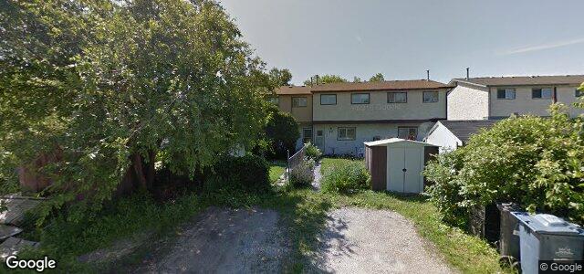 Larawan ng 32 Girdwood Crescent sa Winnipeg, Manitoba