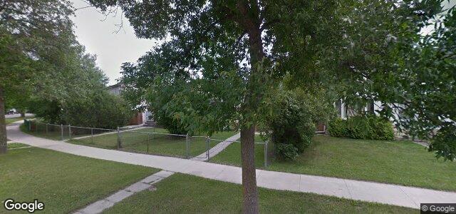 Larawan ng 435 Keenleyside Street sa Winnipeg, Manitoba