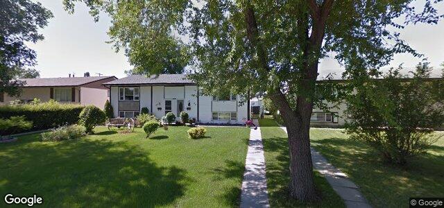 Larawan ng 45 Pike Crescent sa Winnipeg, Manitoba