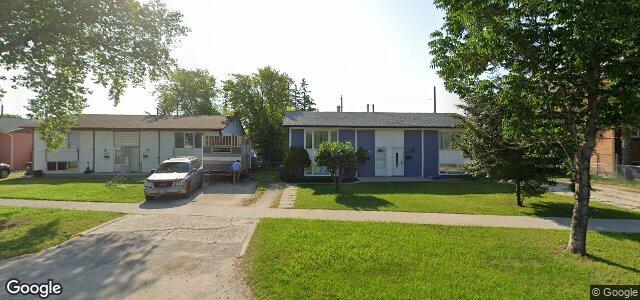 Larawan ng 451 Gateway Road sa Winnipeg, Manitoba