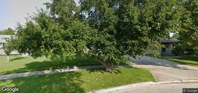 Larawan ng 466 Robin Hood Crescent sa Winnipeg, Manitoba