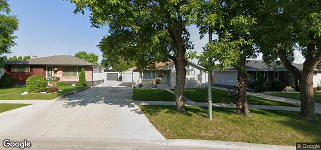 Larawan ng 472 Besant Street sa Winnipeg, Manitoba