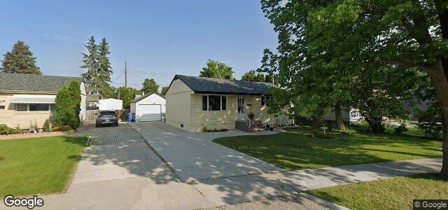 Larawan ng 480 Robin Hood Crescent sa Winnipeg, Manitoba
