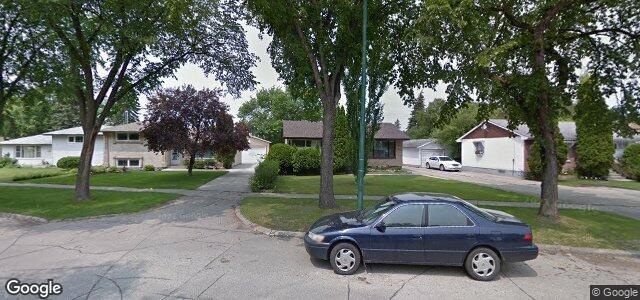 Larawan ng 482 Besant Street sa Winnipeg, Manitoba