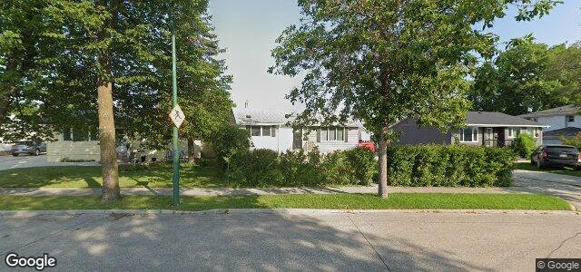 Larawan ng 482 Robin Hood Crescent sa Winnipeg, Manitoba