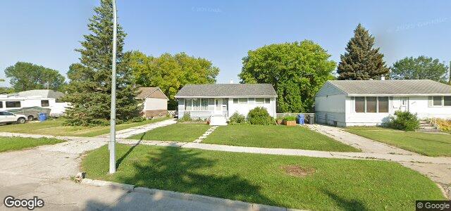 Larawan ng 484 London Street sa Winnipeg, Manitoba