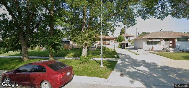 Larawan ng 490 Besant Street sa Winnipeg, Manitoba