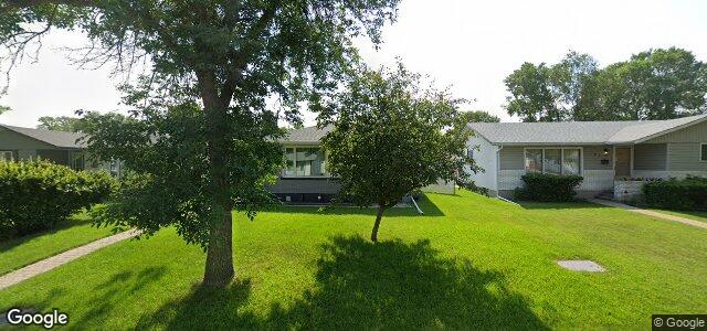 Larawan ng 51 Battershill Street sa Winnipeg, Manitoba