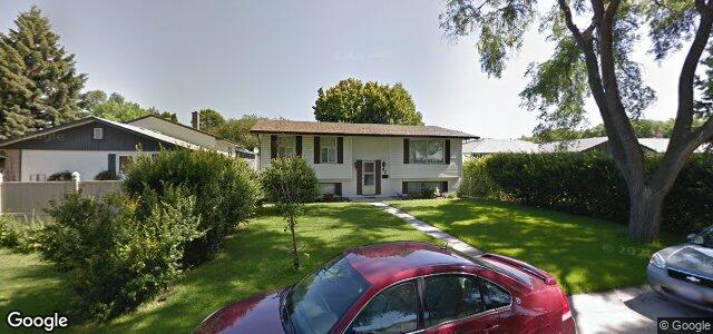 Larawan ng 52 Pike Crescent sa Winnipeg, Manitoba