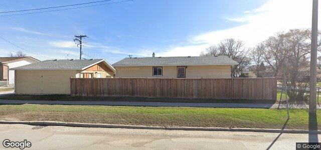 Larawan ng 525 Besant Street sa Winnipeg, Manitoba