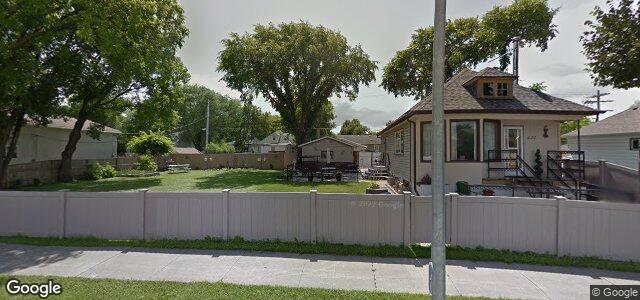 Larawan ng 626 Moncton Avenue sa Winnipeg, Manitoba