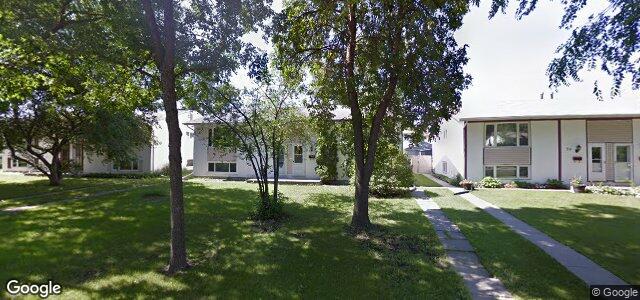 Larawan ng 63 Pike Crescent sa Winnipeg, Manitoba