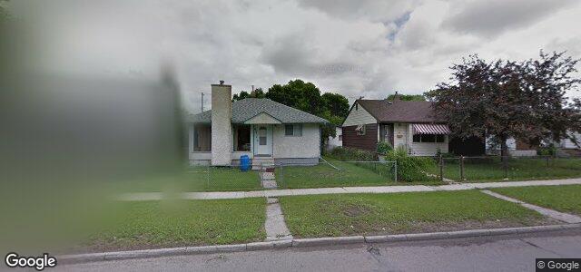 Larawan ng 651 Munroe Avenue sa Winnipeg, Manitoba
