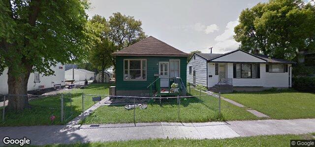 Larawan ng 658 Moncton Avenue sa Winnipeg, Manitoba