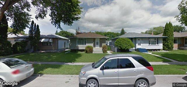 Larawan ng 663 Prince Rupert Avenue sa Winnipeg, Manitoba