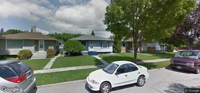 Larawan ng 669 Prince Rupert Avenue sa Winnipeg, Manitoba