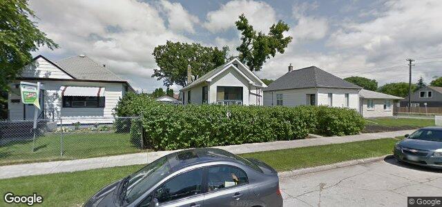 Larawan ng 671 Moncton Avenue sa Winnipeg, Manitoba
