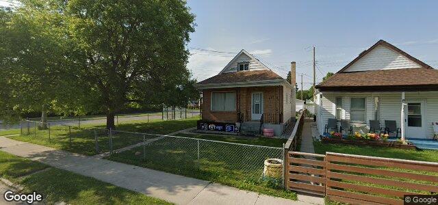 672 Hoskin Avenue（加拿大曼尼托巴省温尼伯市）房屋照片