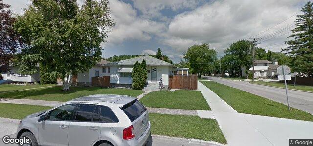 Larawan ng 681 Prince Rupert Avenue sa Winnipeg, Manitoba