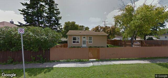 Larawan ng 684 Prince Rupert Avenue sa Winnipeg, Manitoba