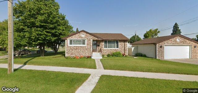 Larawan ng 687 Dallenlea Avenue sa Winnipeg, Manitoba